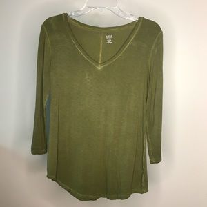 A.N.A A NEW APPROACH Green 3/4 Sleeve Tee